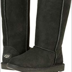 black ugg boots